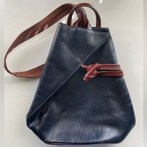 Absolutely beautiful and unique leather bag made in Italy!